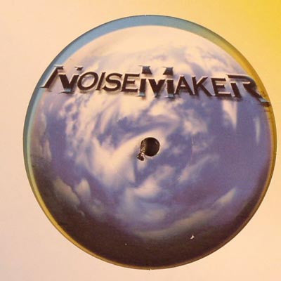 CRW Feat. Veronika : Kiss Me More (12")