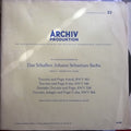 Johann Sebastian Bach, Helmut Walcha : Toccata Und Fuge D-moll, BWV 565 / Toccata Und Fuge F-dur, BWV 540 / Dorische Toccata Und Fuge, BWV 538 / Toccata, Adagio Und Fuge C-dur, BWV 564 (LP, Album, Mono)