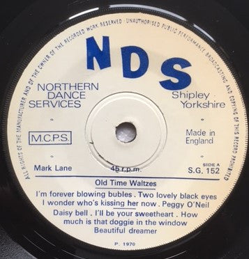 Mark Lane (6) With The Sapphires (5) : Sing A Long Volume Two (7", EP)