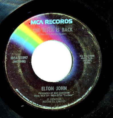 Elton John : The Bitch Is Back (7", Single, Pin)
