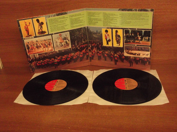 Massed Bands Of The Household Division, The State Trumpeters, The Trumpeters Of The Coldstream Guards : Massed Bands Of The Guards (2xLP, Album)