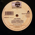 Lesley Garrett With Amanda Thompson (5) : Ave Maria (7", Single)
