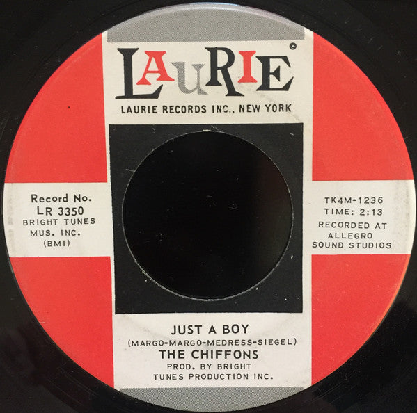 The Chiffons : Out Of This World  (7", Single)