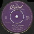 Nat King Cole : I Must Be Dreaming / You Made Me Love You (7")