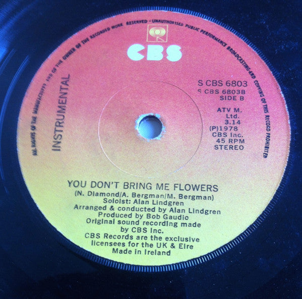 Barbra Streisand - Neil Diamond : You Don't Bring Me Flowers (7", Single)
