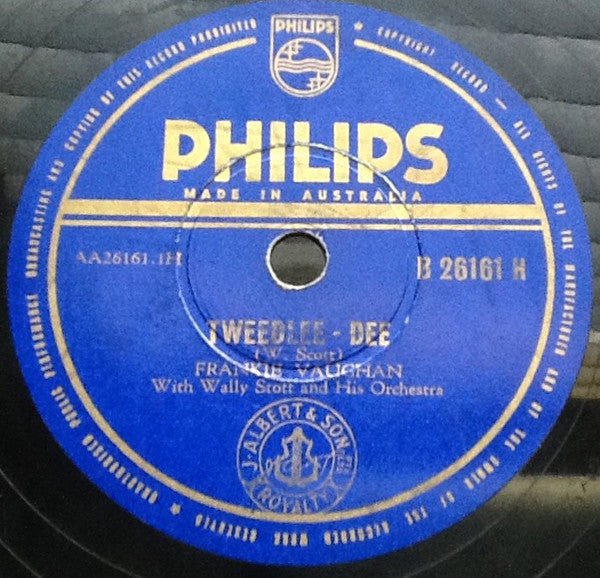 Frankie Vaughan : Tweedlee-Dee / Give Me The Moonlight, Give Me The Girl (Shellac, 10")