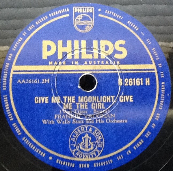 Frankie Vaughan : Tweedlee-Dee / Give Me The Moonlight, Give Me The Girl (Shellac, 10")