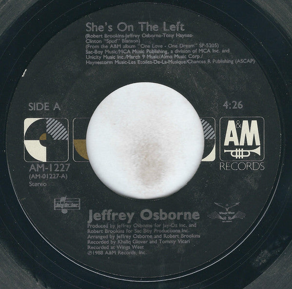 Jeffrey Osborne : She's On The Left (7", Styrene, Car)