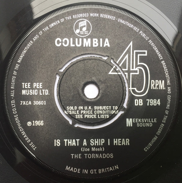 The Tornados : Is That A Ship I Hear (7", Single)