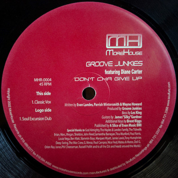 Groove Junkies Featuring Diane Carter : Don't Cha Give Up (12")