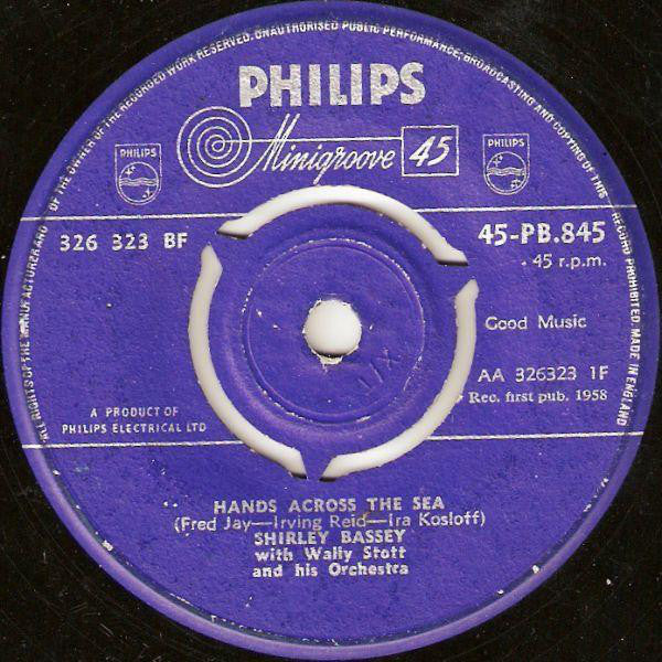 Shirley Bassey With Wally Stott & His Orchestra : Hands Across The Sea (7", Single, 3-P)