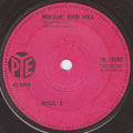 Migil Five : Mockin' Bird Hill (7", Single, Sol)