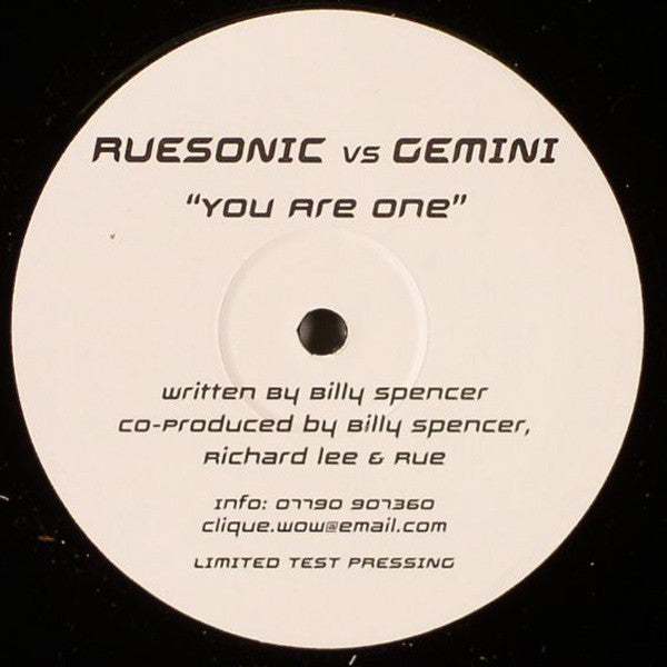 Ruesonic vs Gemini (27) : You Are One (12", S/Sided, Ltd, TP, W/Lbl)