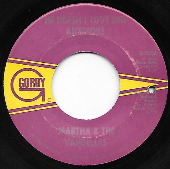 Martha Reeves & The Vandellas : I'm Ready For Love / He Doesn't Love Her Anymore (7", RP, Ame)