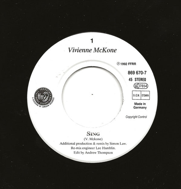 Vivienne Mckone : Sing (7")