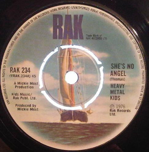 Heavy Metal Kids : She's No Angel (7", Single)
