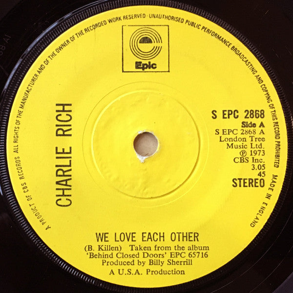 Charlie Rich : We Love Each Other (7", Single, Sol)