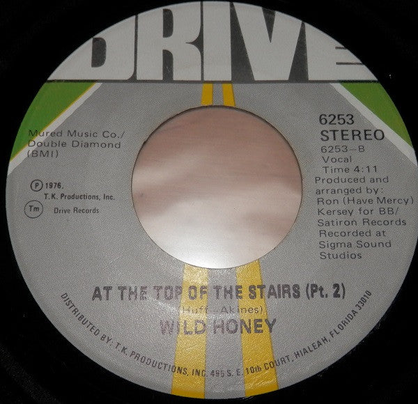 Wild Honey : At The Top Of The Stairs (7", Single)