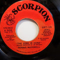 Ronnie McDowell : The King Is Gone (7", Single, Styrene)