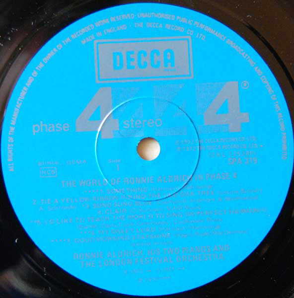 Ronnie Aldrich And His Two Pianos With The London Festival Orchestra : The World Of Ronnie Aldrich In Phase 4 (LP, Album, Lig)