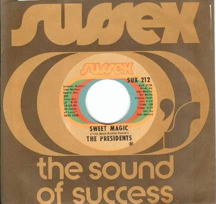 Presidents : Triangle Of Love (Hey Diddle Diddle) (7", Styrene, Pit)