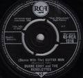 Duane Eddy & The Rebelettes : (Dance With The) Guitar Man (7", Single)
