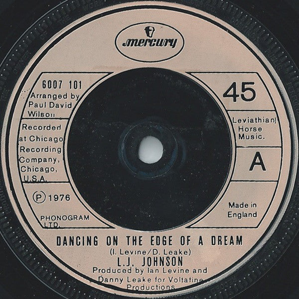 L.J. Johnson : Dancing On The Edge Of A Dream (7", Single)