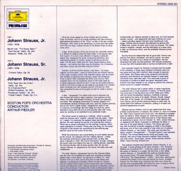 Arthur Fiedler  And Boston Pops Orchestra : Play Strauss (LP)