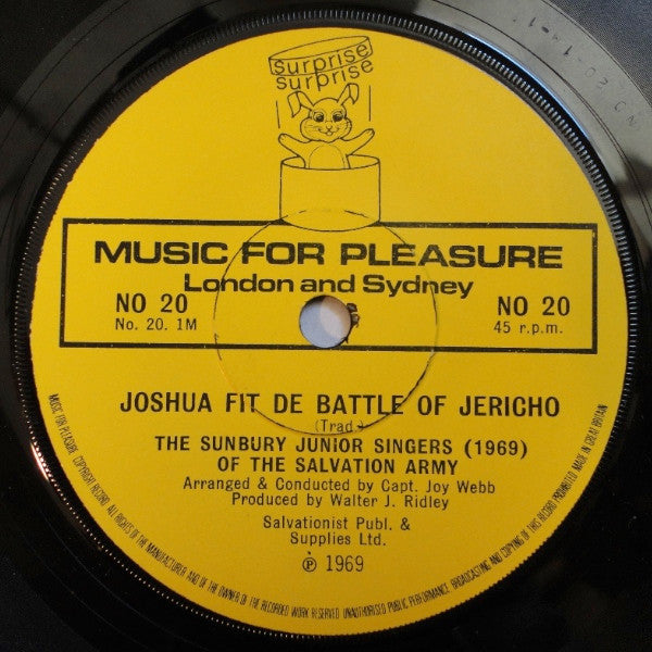 The Sunbury Junior Singers Of The Salvation Army : Joshua Fit De Battle Of Jericho And Kum Ba Yah (7")