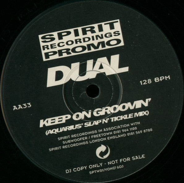 Dual (14) : Groove Me (12", Promo)
