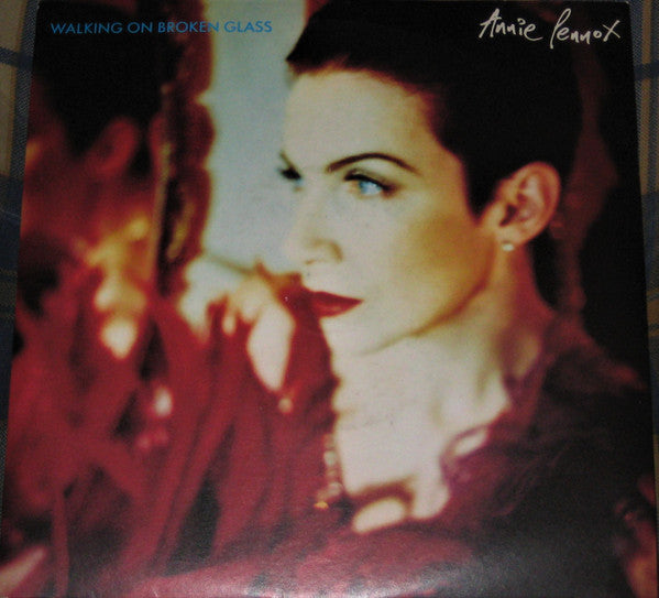 Annie Lennox : Walking On Broken Glass (7", Single)