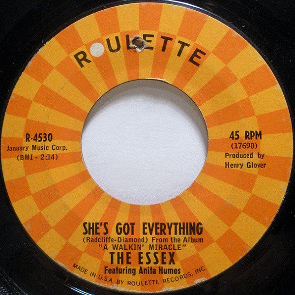 The Essex : Out Of Sight, Out Of Mind / She's Got Everything (7", Styrene)
