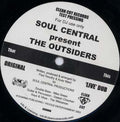 Soul Central : The Outsiders (12", TP)