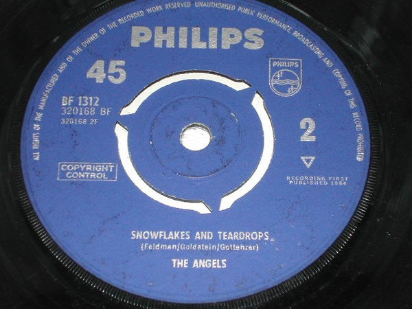 The Angels (3) : Wow Wow Wee (He's The Boy For Me) (7", Single)