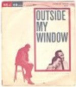 The Coeds / Mona Robbins : Outside My Window / Mama (7")