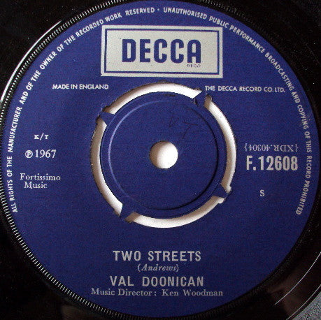 Val Doonican : Two Streets (7", Single)