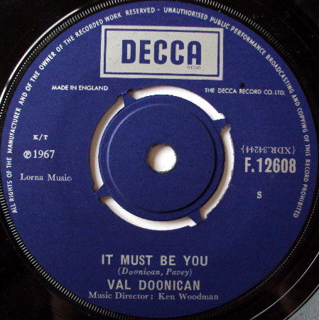 Val Doonican : Two Streets (7", Single)