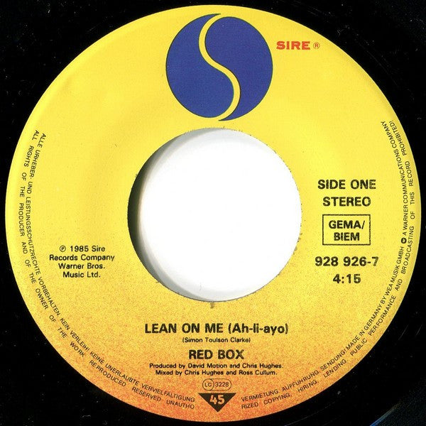 Red Box : Lean On Me (7", Single)