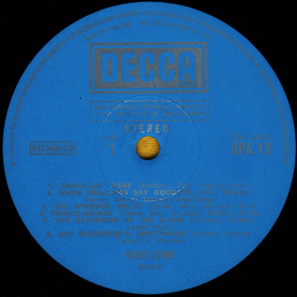 Vera Lynn : The World Of Vera Lynn (LP, Comp)