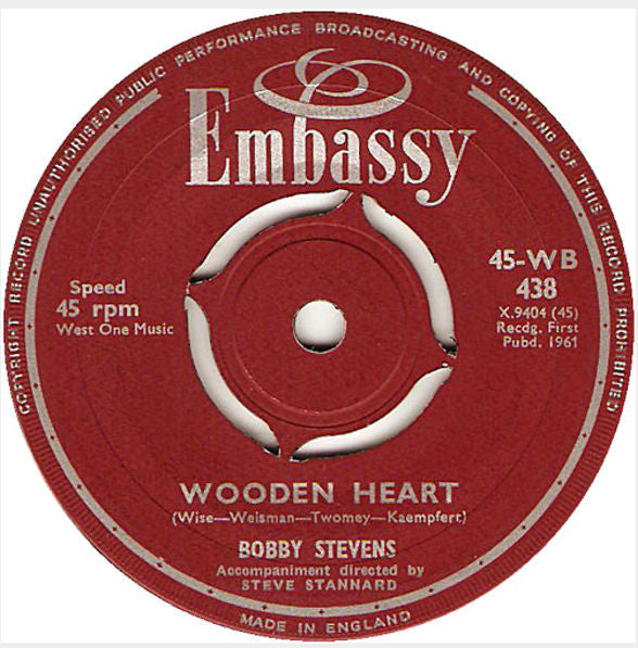 Bobby Stevens : Who Am I? / Wooden Heart (7", Single)
