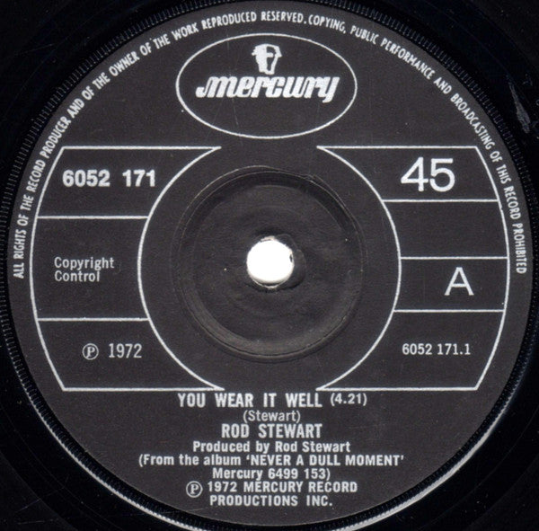 Rod Stewart : You Wear It Well (7", Single, Bla)