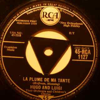 Hugo & Luigi Their Orchestra And Chorus : La Plume De Ma Tante / Honolulu Lu (7", Single)