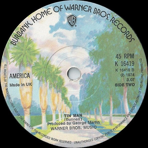 America (2) : Mad Dog (7", Single, Sol)