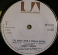 Shirley Bassey : I've Never Been A Woman Before (7", Single)