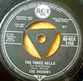 The Browns (3) : The Three Bells / Heaven Fell Last Night (7", Single, Tri)