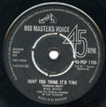 Mike Berry With The Outlaws (3) : Don't You Think It's Time (7", RP)