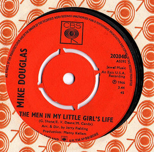 Mike Douglas : The Men In My Little Girl's Life / Stranger On The Shore (7", Single)
