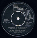 Gladys Knight And The Pips : Neither One Of Us (Wants To Be The First To Say Goodbye) (7", RE)