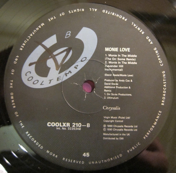 Monie Love : Monie In The Middle (The Remixes) (12")