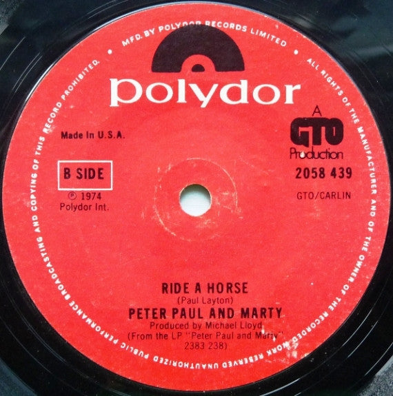 The New Seekers / Peter Paul And Marty : I Get A Little Sentimental Over You / Ride A Horse (7", Styrene)